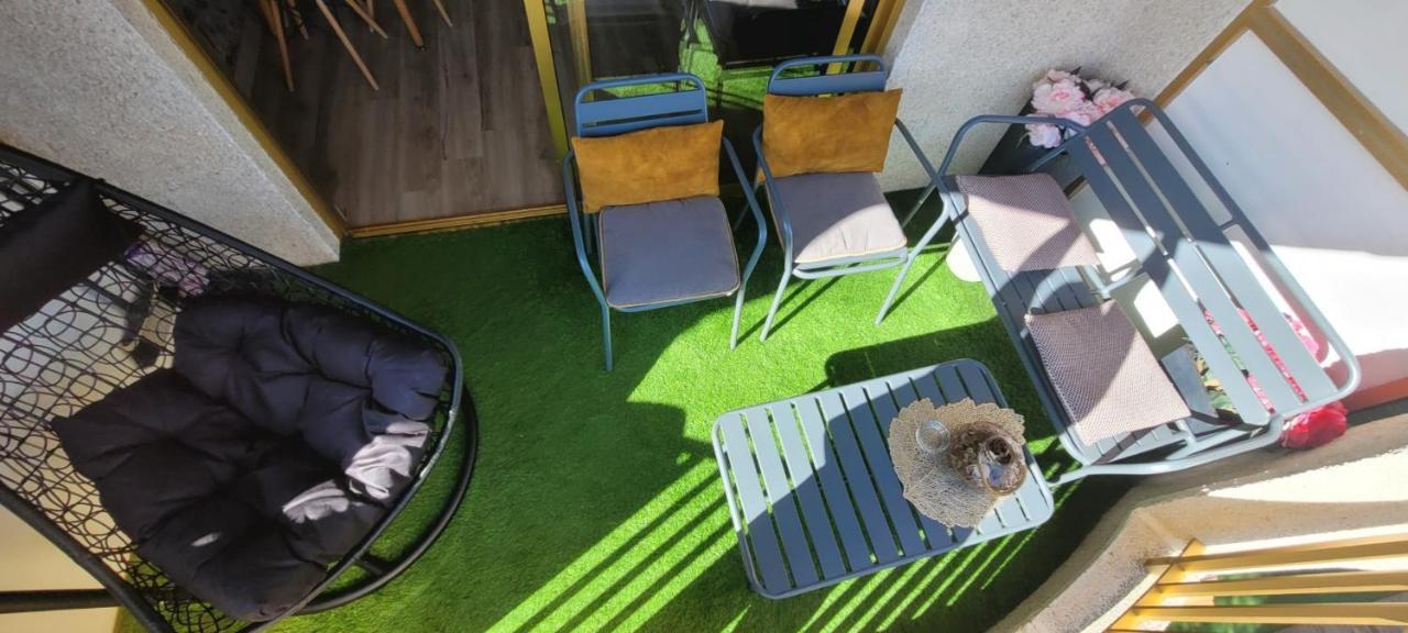 A Estrenar Preciosos Apartamentos Aparthotel Inter2, New Apartments Ln Aparthotel 12 Months Open! Self Check In! Reserva Garaje! 萨洛 外观 照片